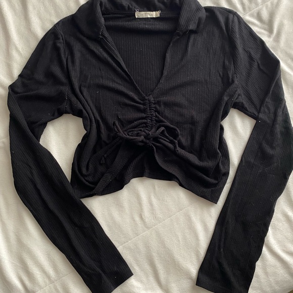 Heart Hips Black Ruched Front Blouse - Picture 1 of 1